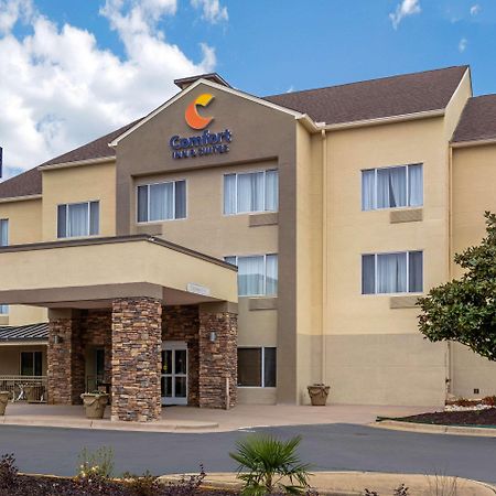 Comfort Inn & Suites Montgomery East Carmichael Rd Exterior foto